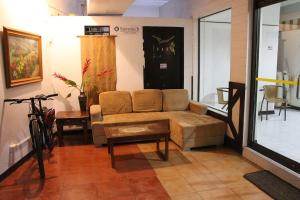 Posezení v ubytování St Nicolas Inn CDO City Center