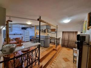 Kuchyň nebo kuchyňský kout v ubytování Centrum Apartman