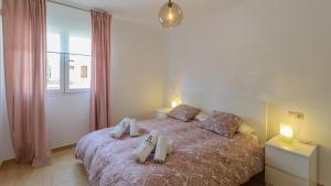 Posteľ alebo postele v izbe v ubytovaní Villa Asunción Benalmádena by Ruralidays