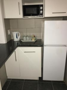 Galeriebild der Unterkunft Casablanca Cabanas Guesthouse in Bloemfontein + 40 Fotos