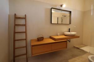 Ένα μπάνιο στο Elegante Casale 50 Otranto +32 φωτογραφίες