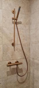 Et badeværelse på Appartement Cozy avec Clim, Balcon et Parking Gratuit + 24 billeder