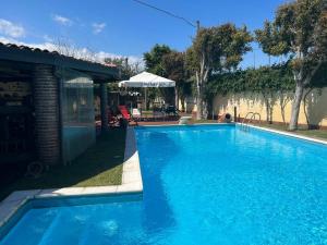 The swimming pool at or close to VILLA SINGOLA -SOLE-LUNA-Casavilladusoleil