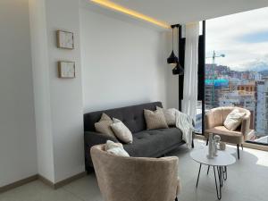 Gallery image of Suite Moderna en La Carolina Vista Panoramica Pisicna Amenities in Quito