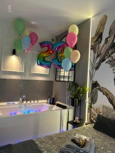 Fotografia z galérie ubytovania Jacuzzi Apartamenty Gdańsk - RELAX Apartments v destinácii Gdansk