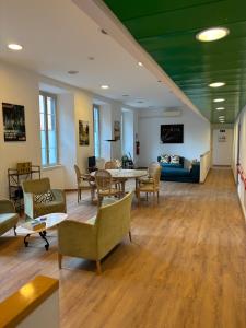 TV a/nebo společenská místnost v ubytování CiaoMi - Hostel & Long Stay - Milano Niguarda & Bicocca