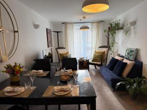 Lombok Apartment near Old Street,Islington,Angel的休息区
