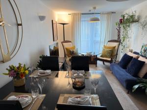 Lombok Apartment near Old Street,Islington,Angel的休息区