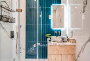 Ένα μπάνιο στο D30 Premium Suite +19 φωτογραφίες