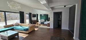 Gallery image of Inspire View - Boutique in Bran