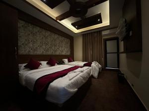 Letto o letti in una camera di Lazimpat Boutique Hotel
