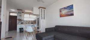 O bucătărie sau chicinetă la La Ballito 803