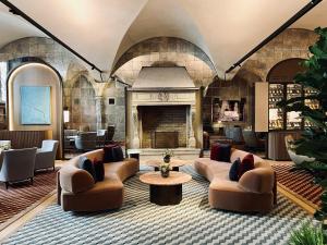 Posezení v ubytování Four Seasons Hotel Milano