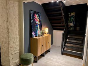 Μια τηλεόραση ή/και κέντρο ψυχαγωγίας στο Scenic Private House Surrounded by Nature