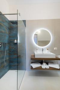 ADAMAS apartment , rooms and suite的一间浴室