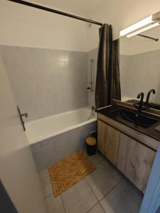 Gallery image of Serre Chevalier 2 pièces à 150 m du télécabine Prorel in Briançon