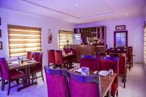 Restaurace v ubytování TAJ Suites
