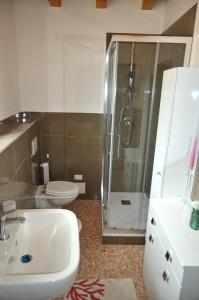 Koupelna v ubytování Palazzo Maggiore Suite B