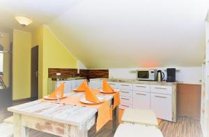 Kuchyň nebo kuchyňský kout v ubytování Pension Kaiserhof