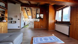 Kuchyň nebo kuchyňský kout v ubytování Silvydolomitiapartment