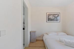 Gallery image of Charming Gasperich Studio Near Cloche d'Or Mall in Luxembourg +15 photos