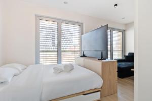Gallery image of Charming Gasperich Studio Near Cloche d'Or Mall in Luxembourg