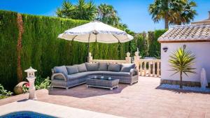 Posezení v ubytování Luxury Villa Sleeps 6 Spectacular Views in Javea