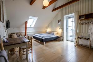 Postel nebo postele na pokoji v ubytování Kellers Badehotel
