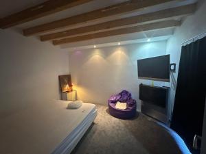 Postel nebo postele na pokoji v ubytování Exkluzivní prostorný apartmán