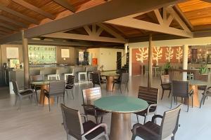 En restaurant eller et andet spisested på Apartamento em Fortaleza - CE