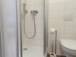Ένα μπάνιο στο Hogulu - ruhig gelegenes Appartement 22 in der Altstadt