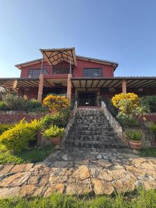 Un jardín fuera de Al renacer finca