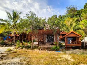 Zahrada ubytování Europe Enchanted Bungalow Koh Rong