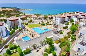 Bazén v ubytování Boho Bay Apartment nebo v jeho okolí