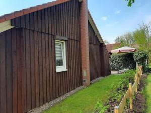 Photo de la galerie de l'établissement Ferienhaus mit einladendem Platzangebot, à Granzow