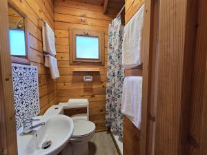 Koupelna v ubytování Nuevo Ecolodge Cabañeros