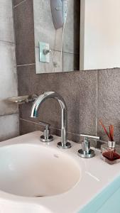 Et badeværelse på Odella Casas de Montaña en Vallecitos + 47 billeder