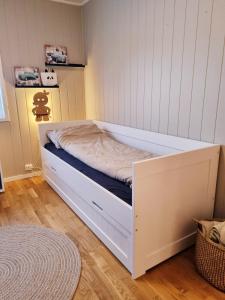 Postel nebo postele na pokoji v ubytování Modern house in chain with lovely views!