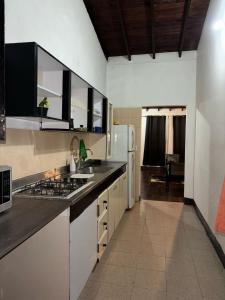 Η κουζίνα ή μικρή κουζίνα στο Casa Vintage Cabañitas