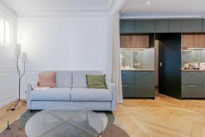 Fotografie z fotogalerie ubytování Eiffel tower - Suite Le Gustave v Paříži + 33 fotografií