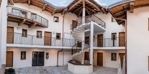 Budynek, w którym mieści się apartament