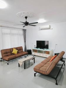 Gallery image of YK Homestay Deluxe in Kulai