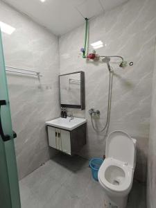 Bagno di 百灿青年客栈新国际博览中心店