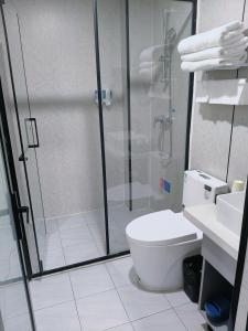 Foto dalla galleria di World Smart Hotel Shandong Cancer Hospital Branch a Jinan