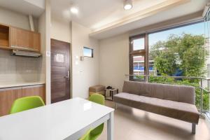 Kuchyň nebo kuchyňský kout v ubytování ABC Hotel CEBU