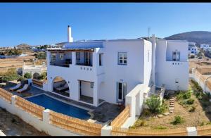 Πισίνα στο ή κοντά στο Daphne's place