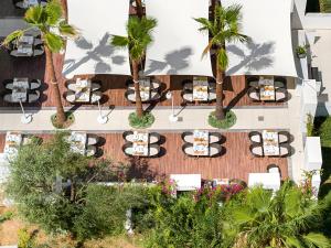 Сад в Grecotel Creta Palace