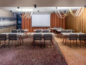 The business area and/or conference room at The Emporium Hotel Plovdiv - MGallery Collection