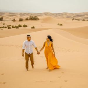 Hosté ubytování Erg Chebbi Romantic Desert Camp