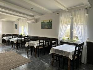 Restaurace v ubytování Pension Rušev
